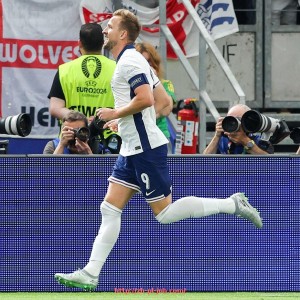 金年会-法甲赛季总结报告发布：成绩、数据与战术总结合一